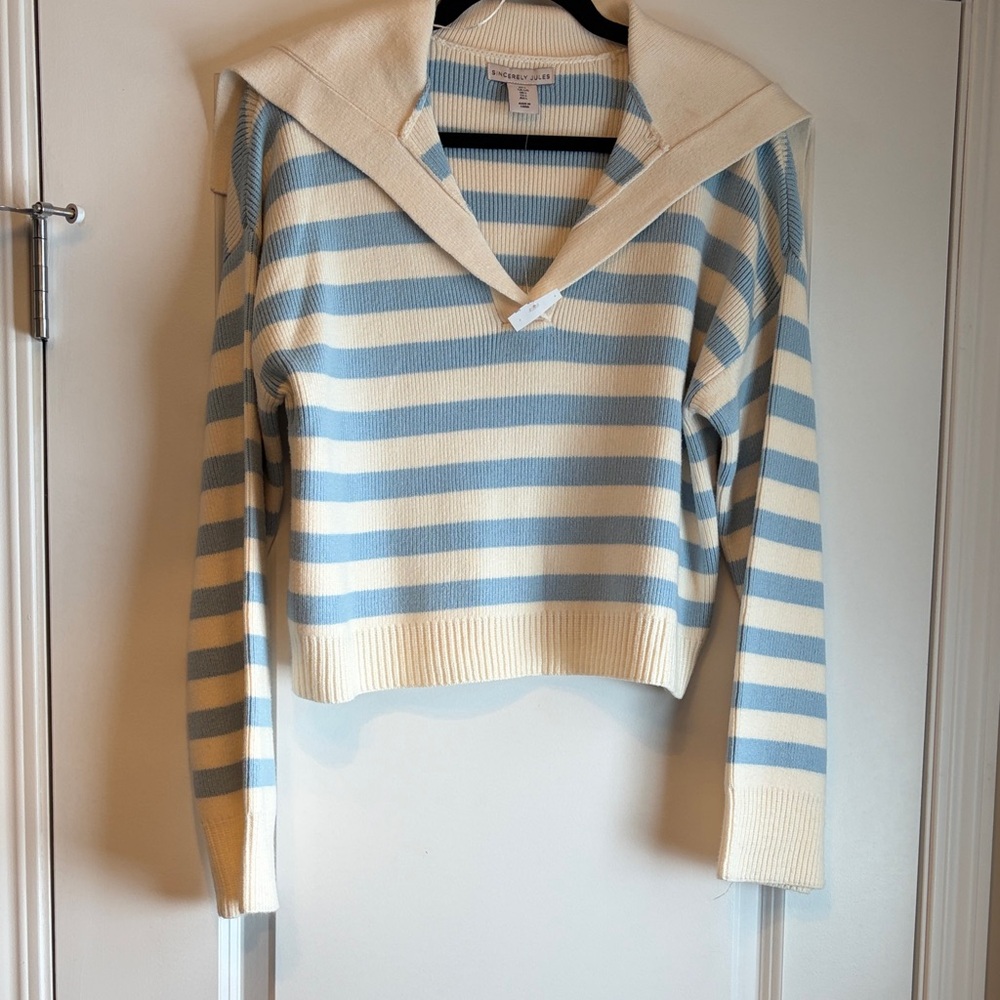 Sincerly Jules Striped V-Neck Sweater - Cream & Light Blue